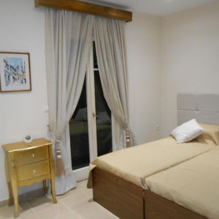 Elena'S Old Corfu Town Apartment Exteriör bild